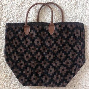 Annie Selke woven tote